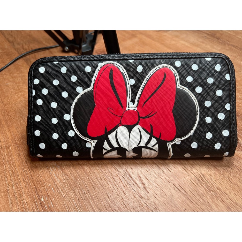 Disney Parks Loungefly Wallet Women Black Polka Dot Minnie Mouse Excellent